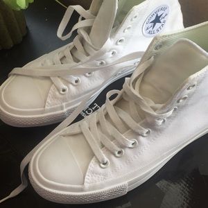 Converse All Star ii 2 White High Top 8.5 150148C